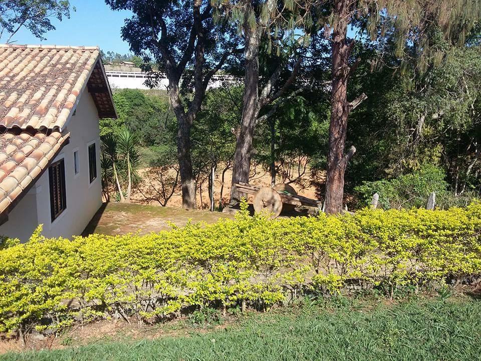 Chacara Gazotti Beira Lago Capitolio Bagian luar foto